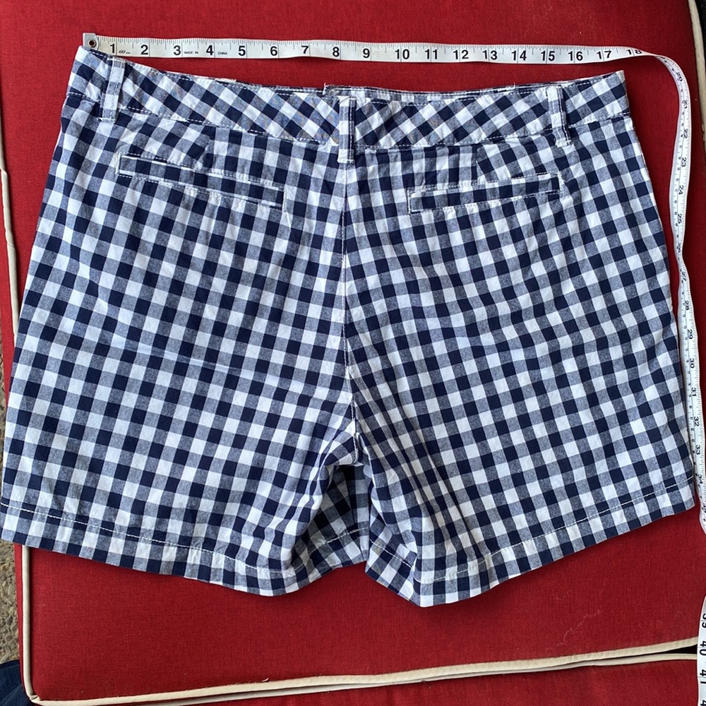 Gingham & White Bermuda Shorts - All 4 Pairs - Picture 11 of 15